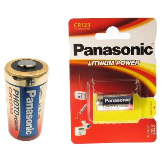 Panasonic Lithium CR123A / 3V Battery (10) by Panasonic